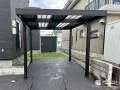 明るさも強さも妥協しないカーポート