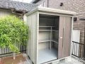 オプションで棚を付けた物置