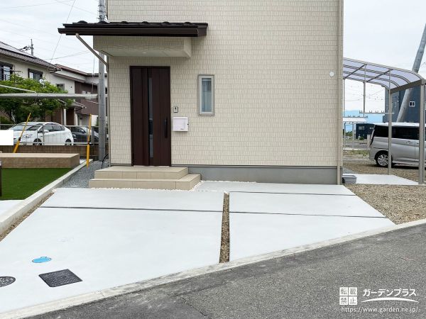 お車の出入りがしやすく洗濯物干し等の家事も便利な外構工事