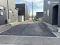 冬でも快適に使えるアスファルトの駐車スペース