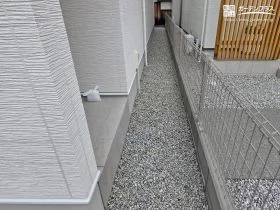 すっきり清潔感のある犬走り[施工後]