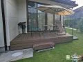 庭とのつながりを楽しむ　くつろぎのウッドデッキ