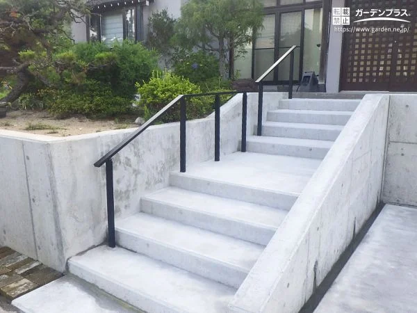 日々の動線をスムーズに支える安心のアプローチ階段