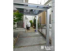 雨の日も快適に過ごせるサイクルポートとテラス屋根の設置工事