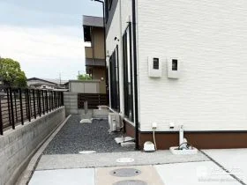 お庭を砂利敷きにして雑草対策[施工後]