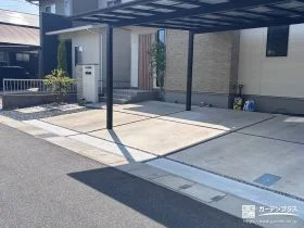 メンテナンスの手間を軽減する雑草対策を施した駐車スペース工事