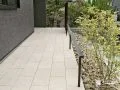 タイルとブラックフレームで魅せる玄関まわり