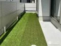 外からの視線が気にならない人工芝のお庭