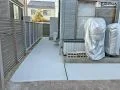 普段の用途に合わせて舗装を工夫した犬走り