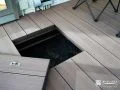 点検口を開けたウッドデッキの様子