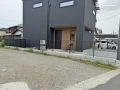 視線を遮りつつ、コストも抑える。用途に応じたフェンスの選び方