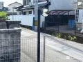 お車の出し入れの際の安全性を向上させるガレージミラー