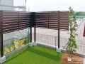 2段支柱を用いて必要な部分だけ目隠しできるフェンスの設置工事