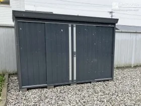 新色フランネルグレーのシンプル物置[施工後]