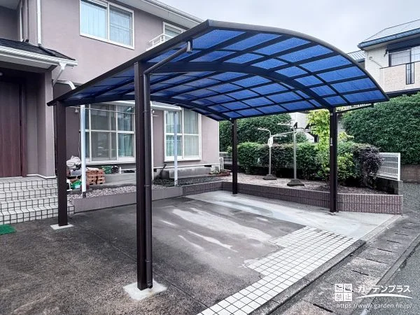 2台のお車を雨守るカーポートの設置と駐車スペースの拡張工事