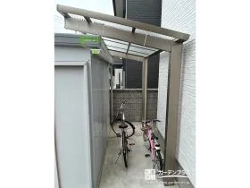 雨の日も安心して自転車を停めておけるサイクルポートの工事