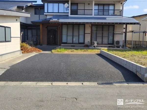 寒冷地に安心なアスファルト舗装で広々とした駐車スペース工事