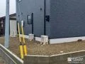 雑草対策を施した犬走り