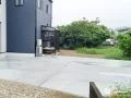 お庭周りに土間コンクリートと砂利を施工し快適に整えた工事
