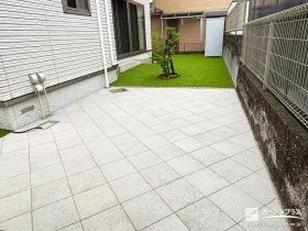 家事空間や遊び場としても大活躍のインターロッキング舗装[施工後]