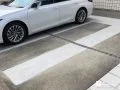 コンクリートを打ちしっかりと雑草対策を施した駐車スペース