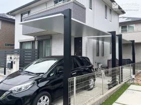使い勝手が大きく広がるモダンなテラス屋根[施工後]