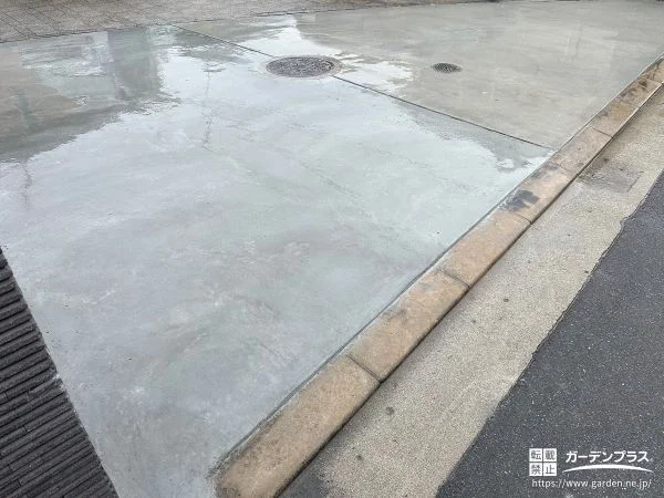 ひびの入ったタイルを撤去し土間コンクリートを打設した工事