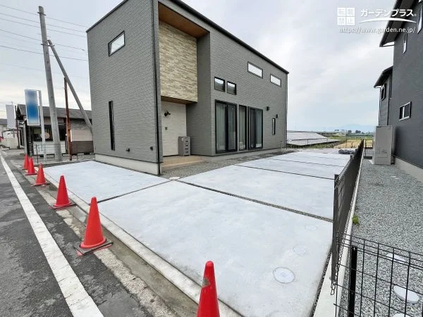 コストを抑えて機能的に！広い敷地でも安心の新築外構プラン