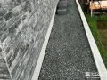 犬走りの雑草対策