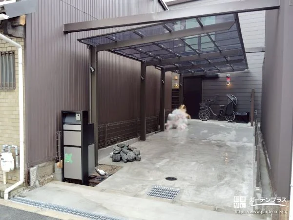 ブラウンで統一した温かみある新築外構