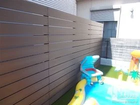 お庭遊びを快適にする目隠しフェンス[施工後]