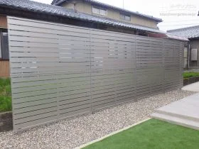 窓前をやさしく隠す目隠しフェンスで安心のプライベート空間[施工後]