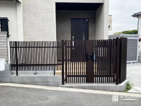 No.26491 お子さまの飛び出し防止にもなり安心な門扉とフェンスの設置工事[施工後]