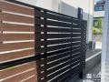 プライバシーを守る目隠しフェンス