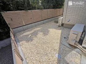 手間いらずで明るい建物周り[施工後]