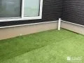 人工芝で緑豊かに仕上げたお庭