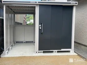 収納力と利便性を兼ね備えた物置と駐車スペースリフォーム工事