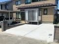 植栽を撤去してオープンな駐車スペースに生まれ変わった外構工事