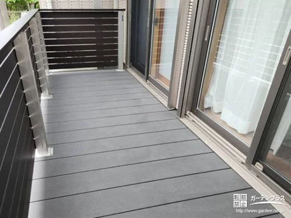 外時間を取り入れられる心地よいウッドデッキ