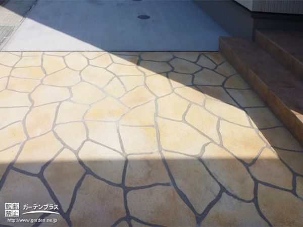 青森県の外構施工例一覧 コニファー ライラック レンガ 外構工事のガーデンプラス