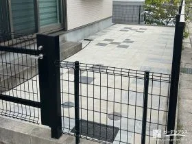 遊び心ある平板で足元を安定させたお庭[施工後]