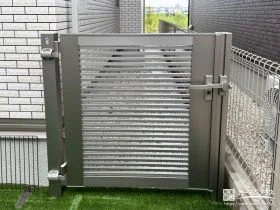 お庭の防犯性を向上させる門扉[施工後]