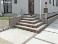 2方向から使えるこだわりのアプローチ階段