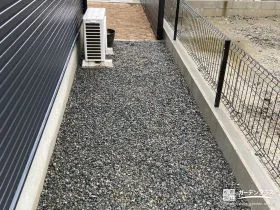 犬走りの雑草対策[施工後]