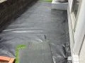 主庭の雑草対策