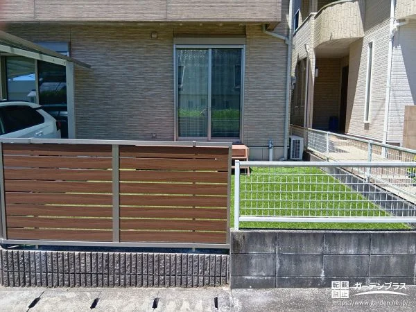 目隠しフェンスと人工芝で快適に過ごせるお庭へ整えた工事
