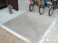 玄関前の空間をすっきり整えた土間コンクリートの打設工事