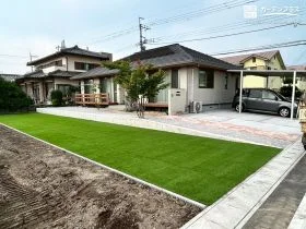 頑丈なＲＣ擁壁が支えるナチュラルな外構リフォーム工事