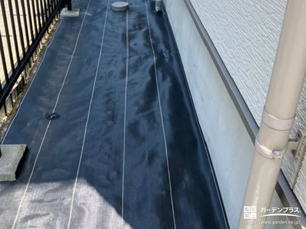 防草シートで雑草の発生を抑制