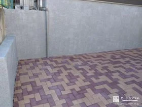 壁面を明るく一新して清潔感をより高めた外構リフォーム工事